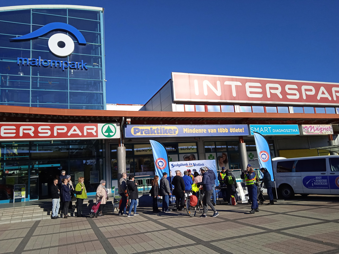 Light Friday rendőrségi promóció